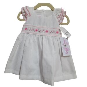 Bonnie Baby Girl 2 Piece Pink and White Smocked Dress Set 12 M Holiday Party